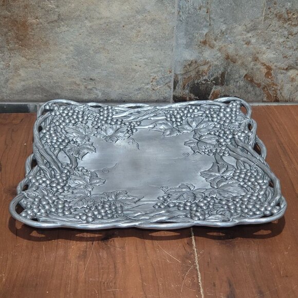 Arthur Court Grapevine Aluminum Tray 1993 - Picture 4 of 11